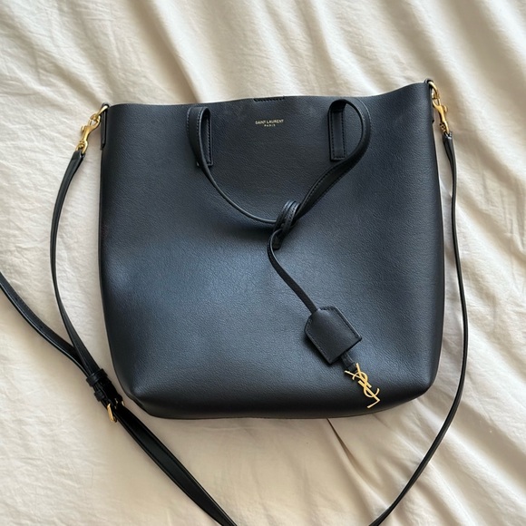 Saint Laurent shopping north/south toy tote in smooth leather - Picture 4 of 4
